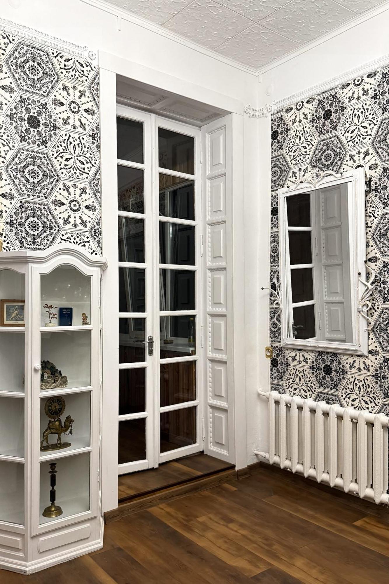 Teodora Square Apartments Площа Святого Теодора إلفيف المظهر الخارجي الصورة
