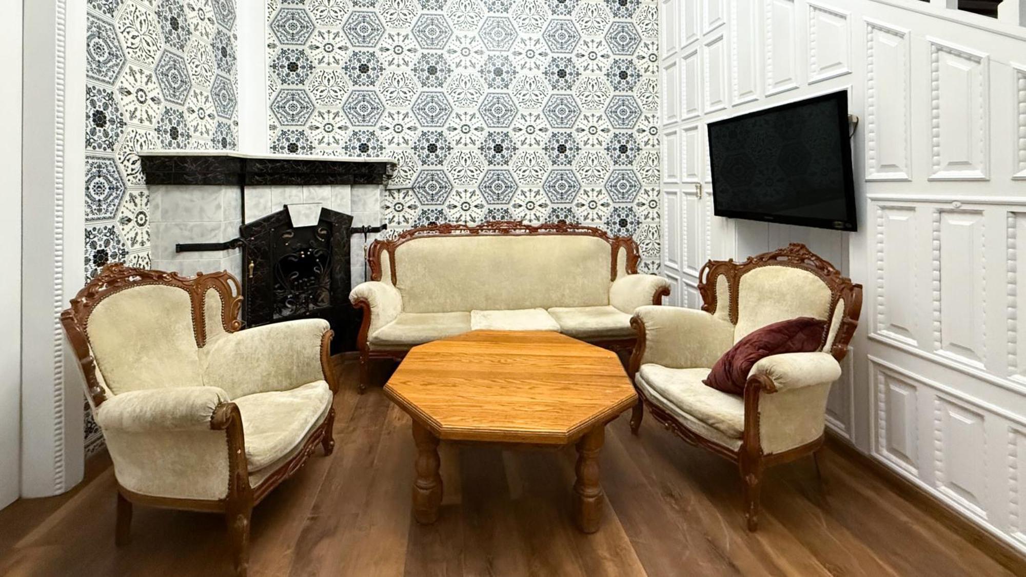 Teodora Square Apartments Площа Святого Теодора إلفيف المظهر الخارجي الصورة