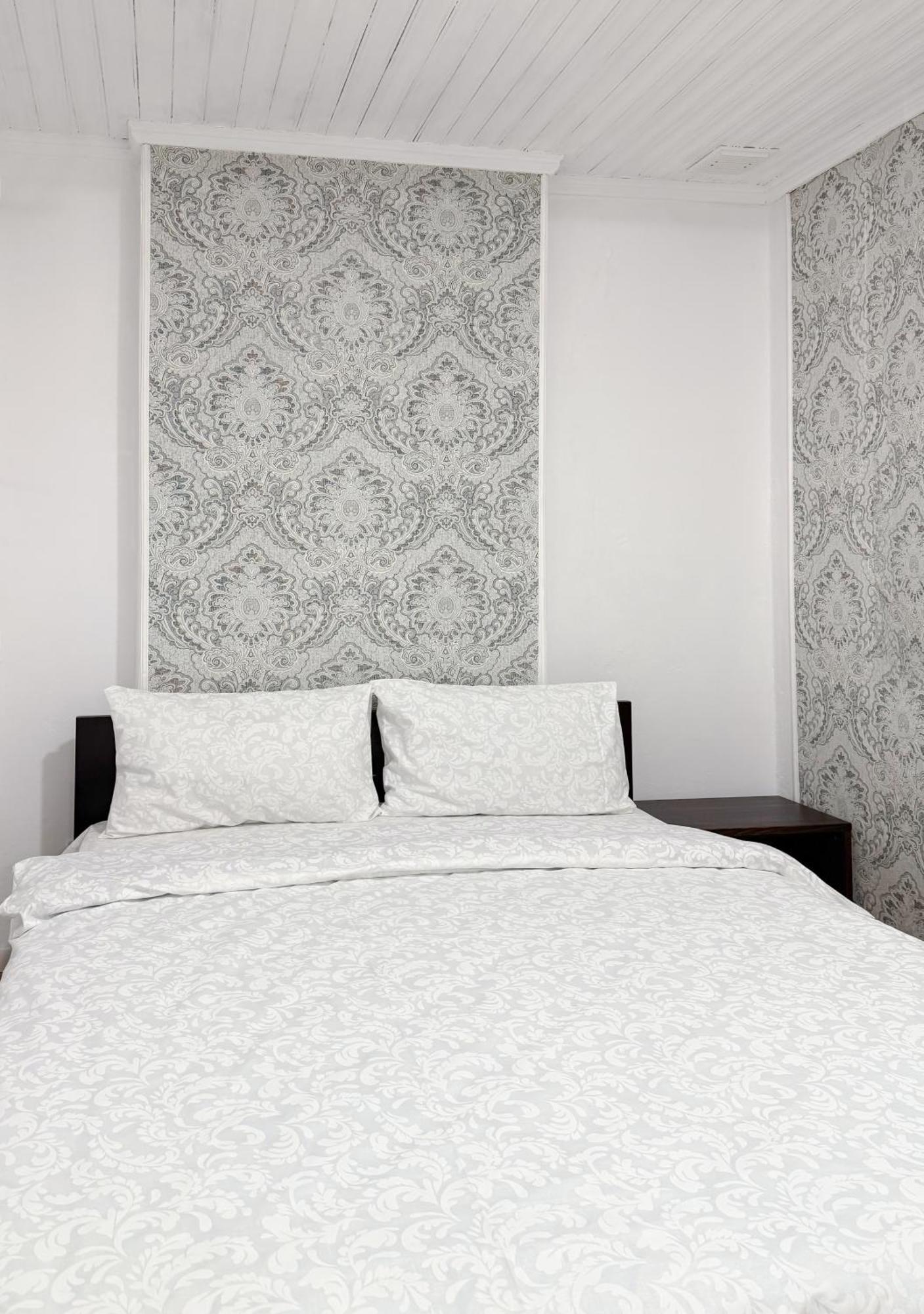 Teodora Square Apartments Площа Святого Теодора إلفيف المظهر الخارجي الصورة
